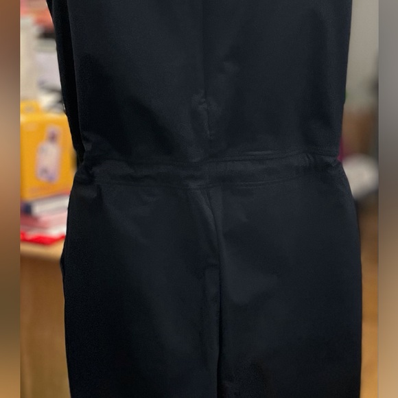 Special Uniqlo-Theory collab black jumpsuit - Picture 4 of 7